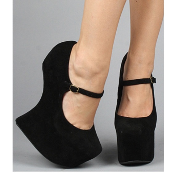 jeffrey campbell night walk